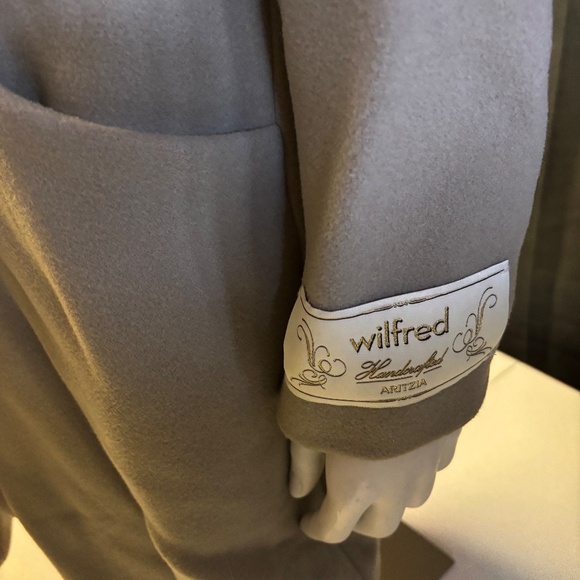 New womens Small Aritzia Wilfred wool and cashmere Cocoon Coat - Picture 3 of 10